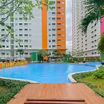Best Deal And Comfort 2Br Green Pramuka City Apartment By Travelio