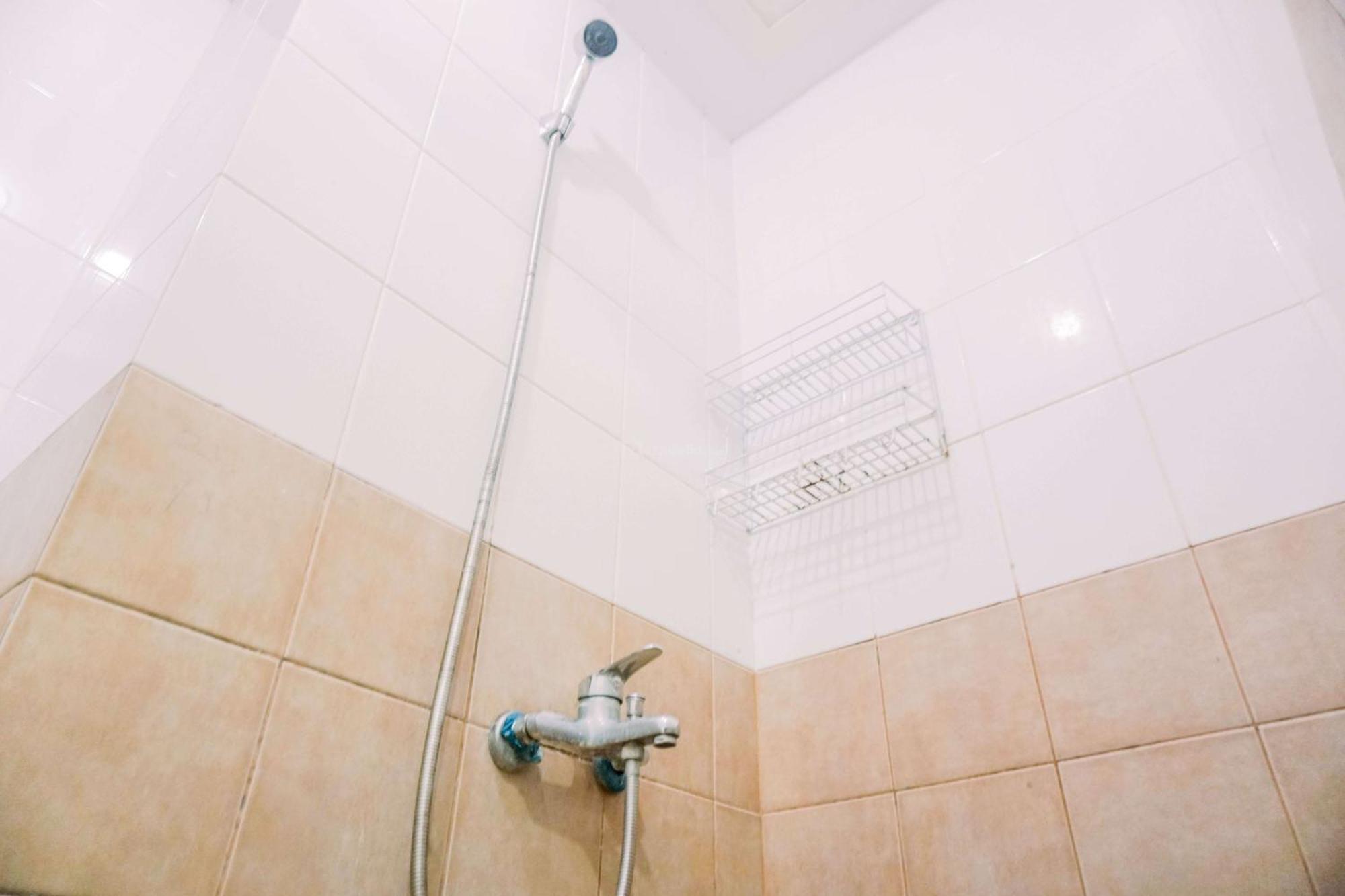 And Comfort 2br Pramuka By Travelio * Jakarta